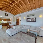 Yaz Amazing Sea View And Meis Island View