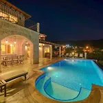 ヴィラ Yaz Amazing Sea View And Meis Island View